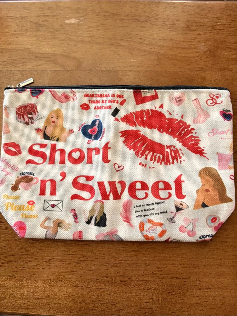 Sabrina Carpenter pencil/cosmetic bag